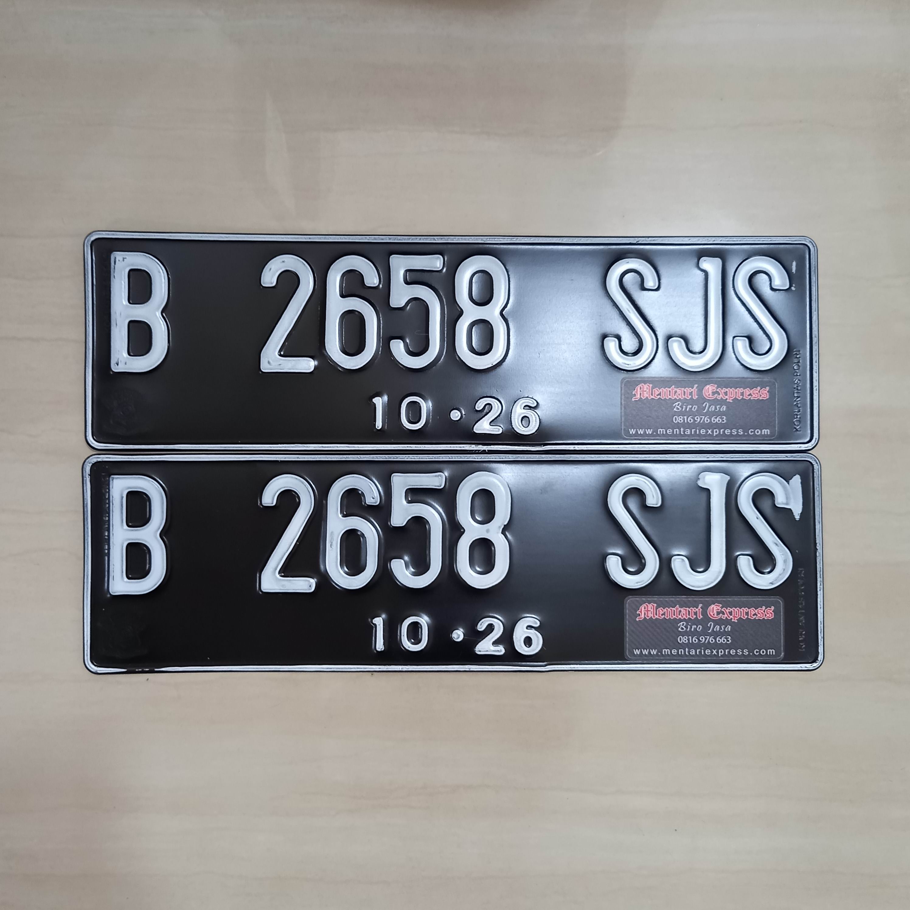 B 2658 SJS